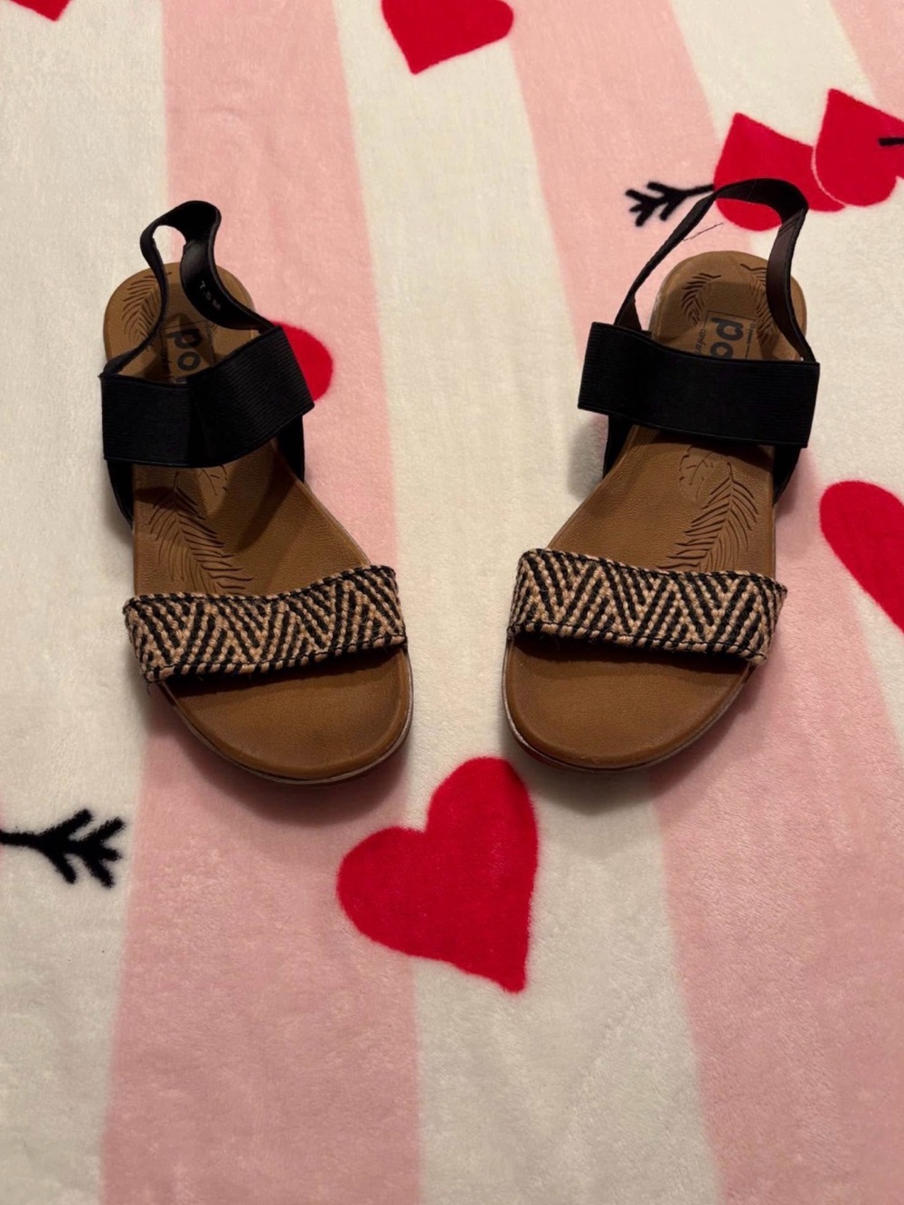 Casual Black & Tan Women's Sandals